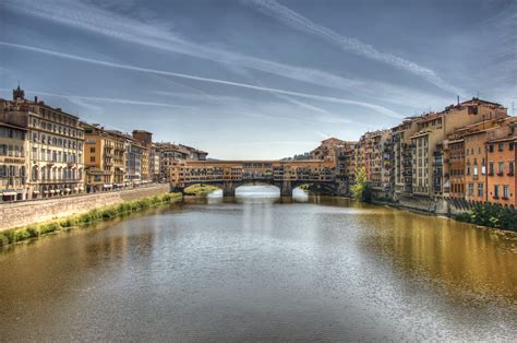 Ponte Vecchio – Wikipedia.